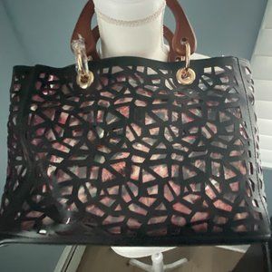 2-Bags w/ Wood Handle Cross body bag Inside $⬇️